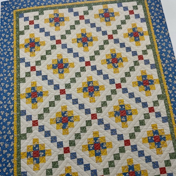 Trip to Ireland quilt book - Picture 2 of 4